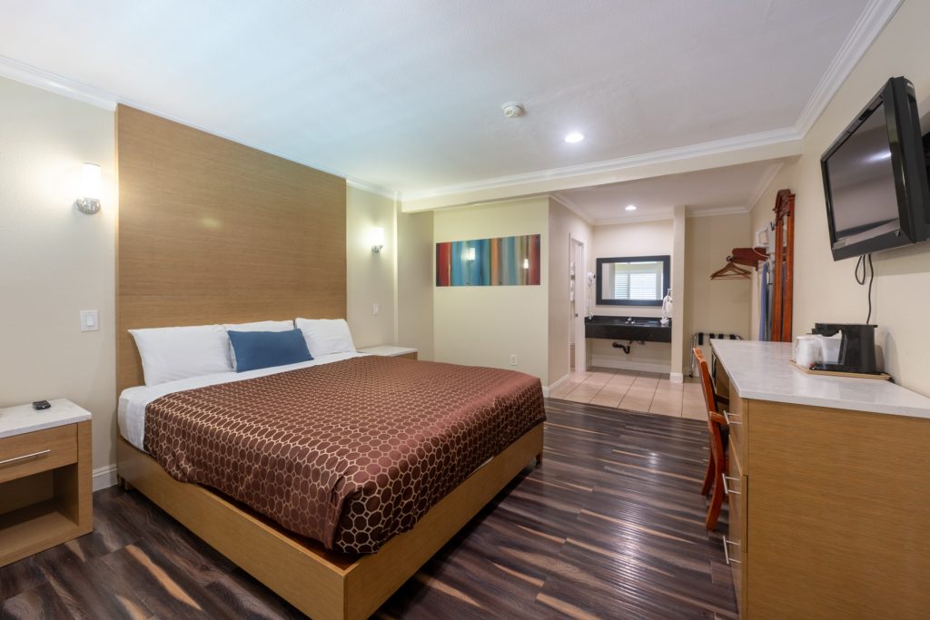 Hollywood City Inn 209-1