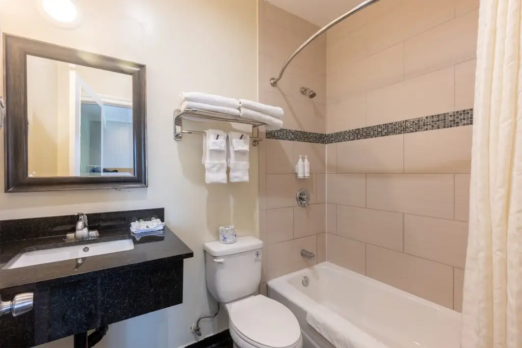 Hollywood City Inn 310-5